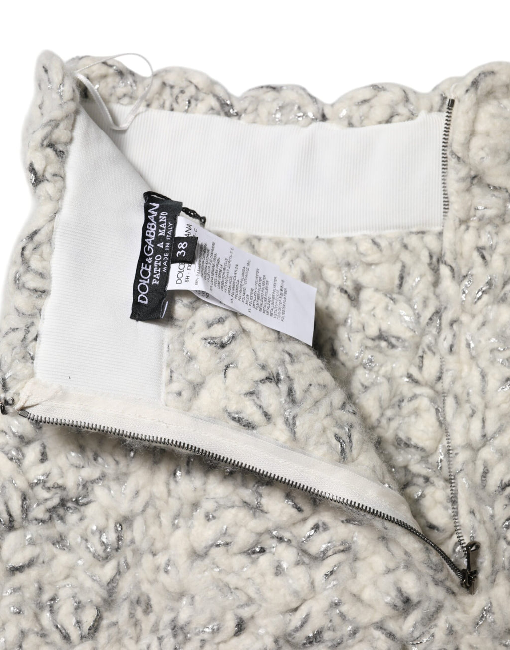 Metallic Bouclé Knit Cashmere Ruffled Shorts