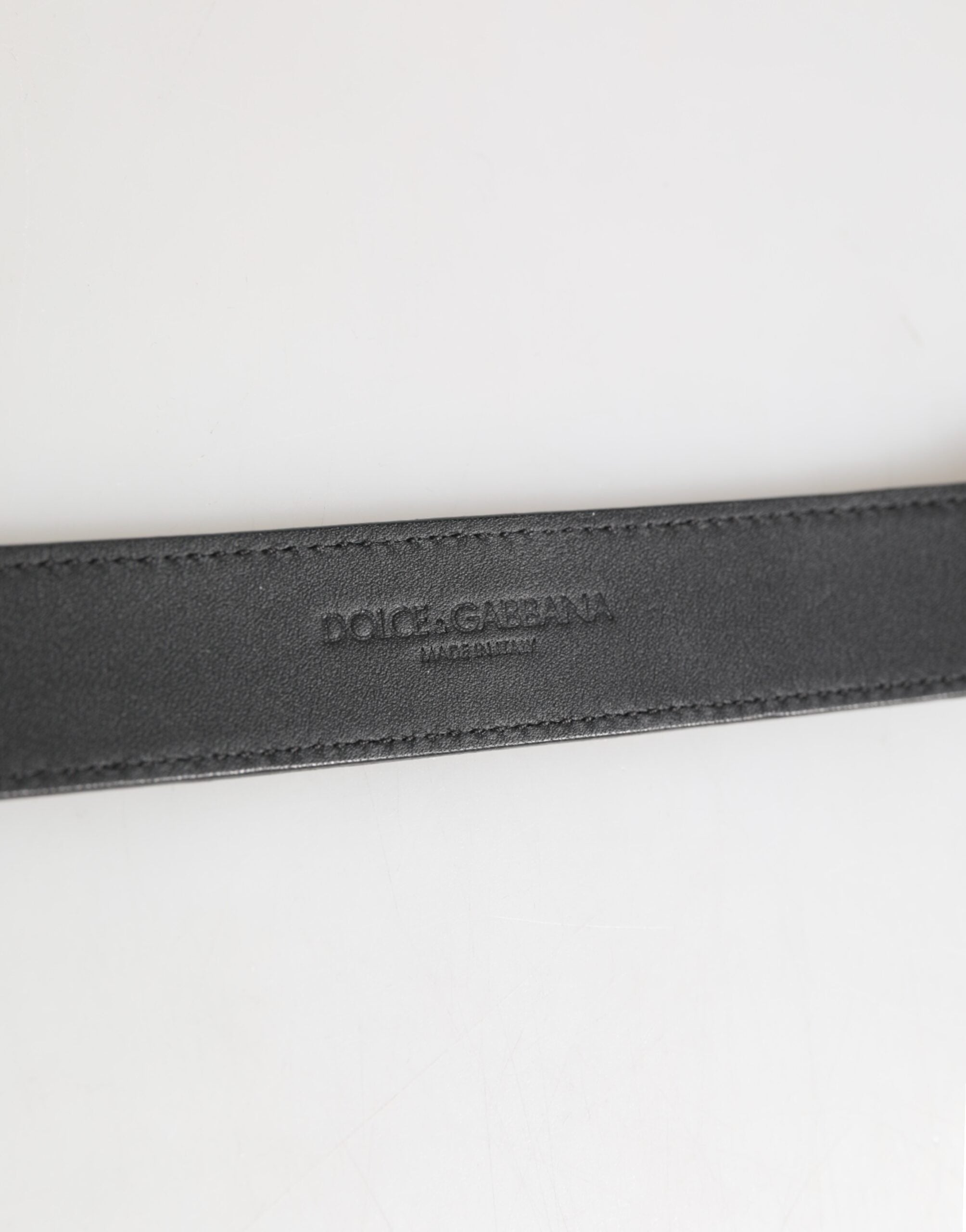 Silver Textured Leather Gold Tone Metal Neckband