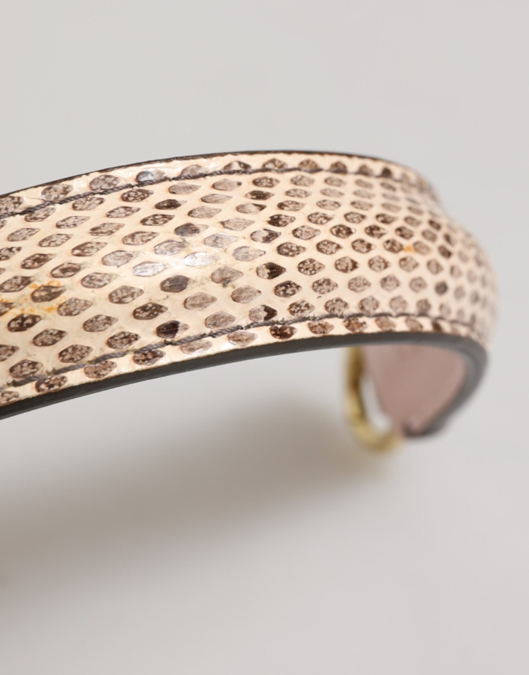 Beige Brown Snakeskin Leather Gold Ring Shoulder Strap