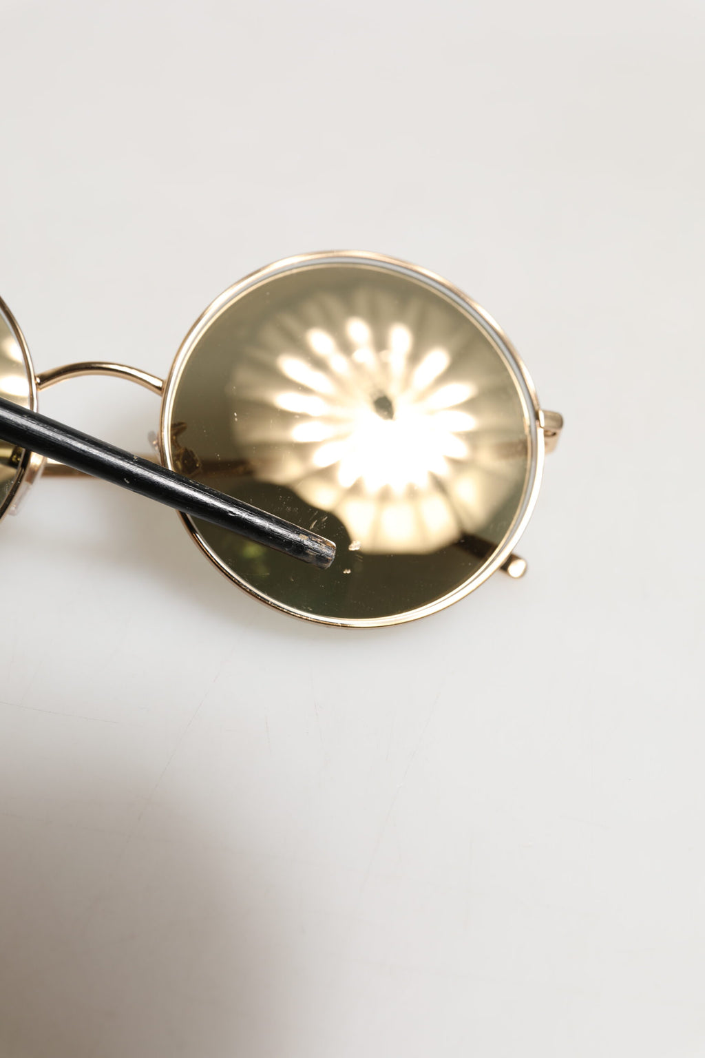 DG2215K Gold Plated Round Lenses Shade Eyewear Sunglasses