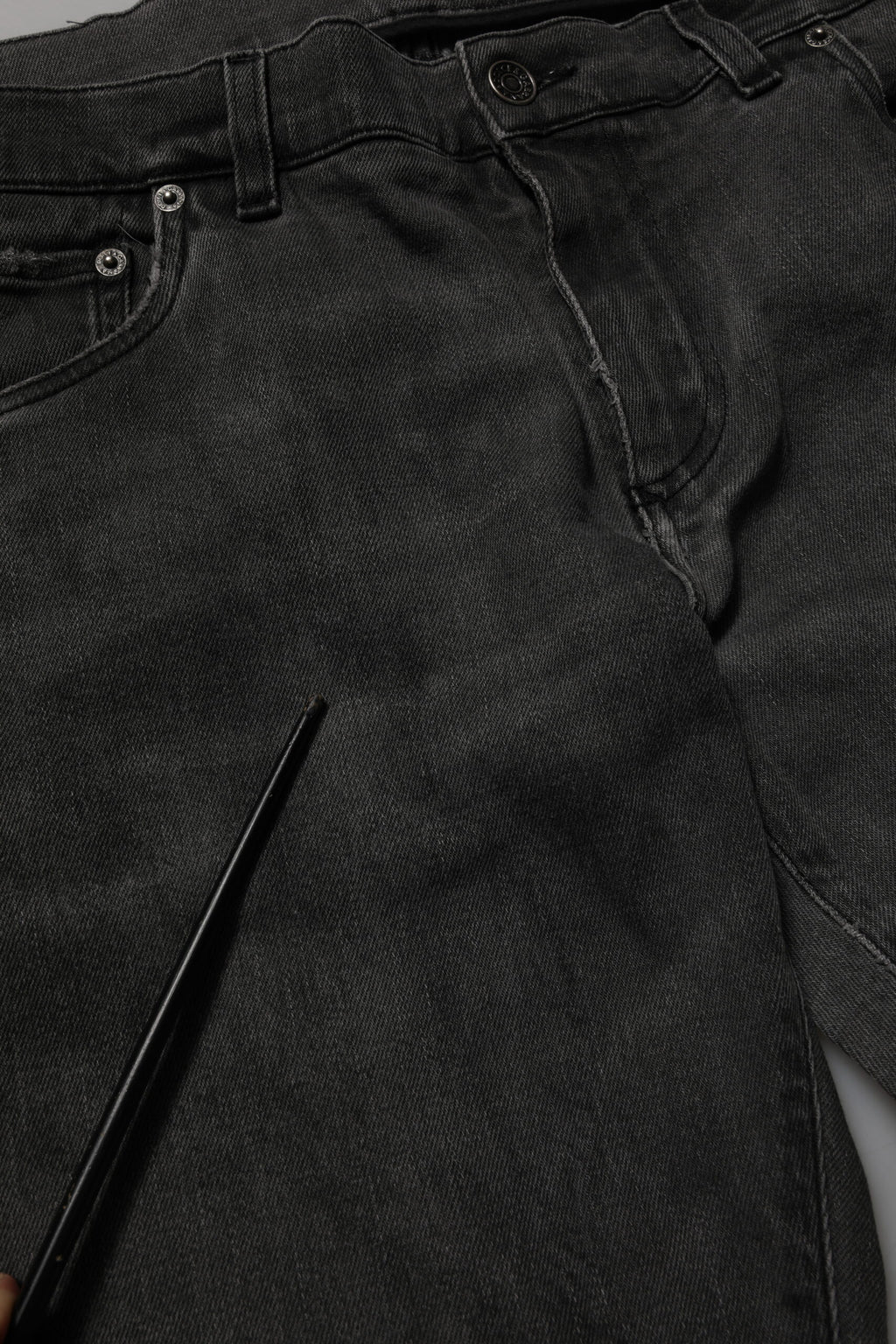 Dark Gray Cotton Skinny Men Denim Jeans